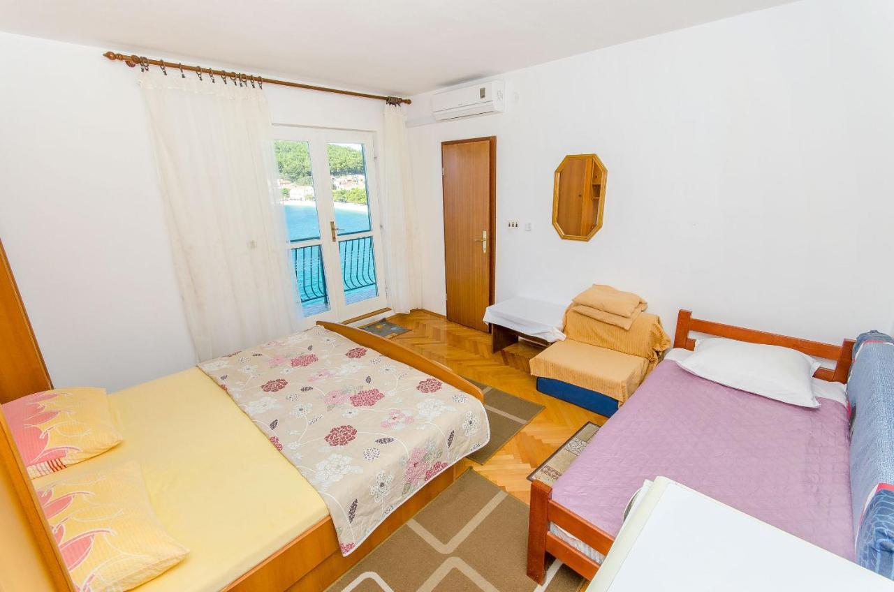Apartments Moloco Drvenik  Kültér fotó